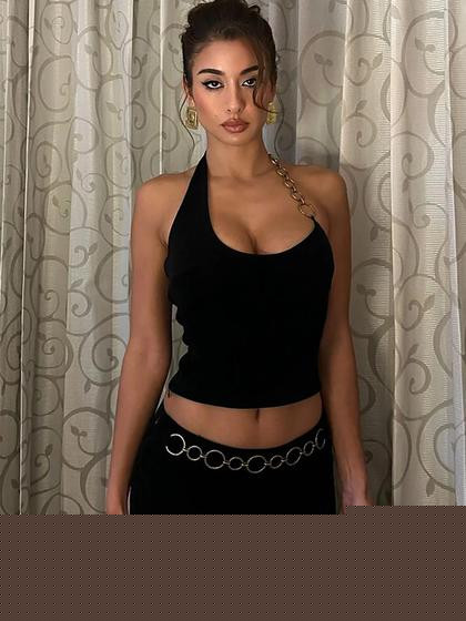 Imagem de Conjunto Feminino Sexy Sem Mangas Halter Crop Top Mini Saia Conjunto Detalhe De Corrente Bodycon