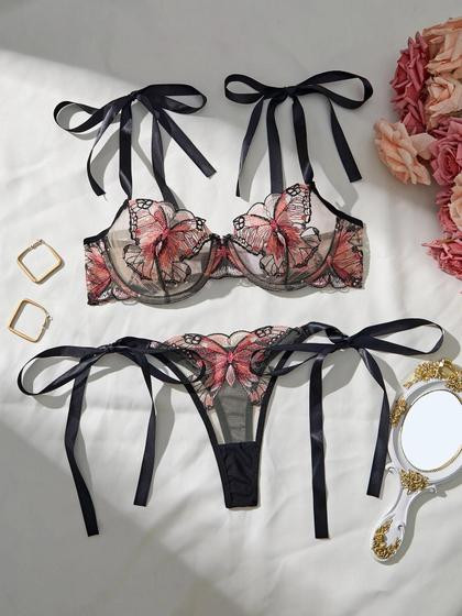 Conjunto de Lingerie Sexy com Sutiã e Calcinha Transparente - Detalhe em Laço