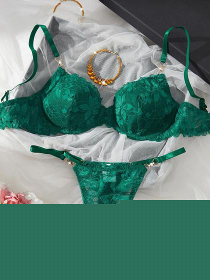 Imagem de Conjunto De Lingerie Sexy Com Diamantes, Sutiã E Calcinhas Com Anéis Duplos De Metal Para O Natal E