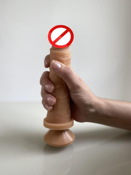 Imagem de Prótese Maciça Com Ventosa 18 X 4 Cm - Sexy Fantasy