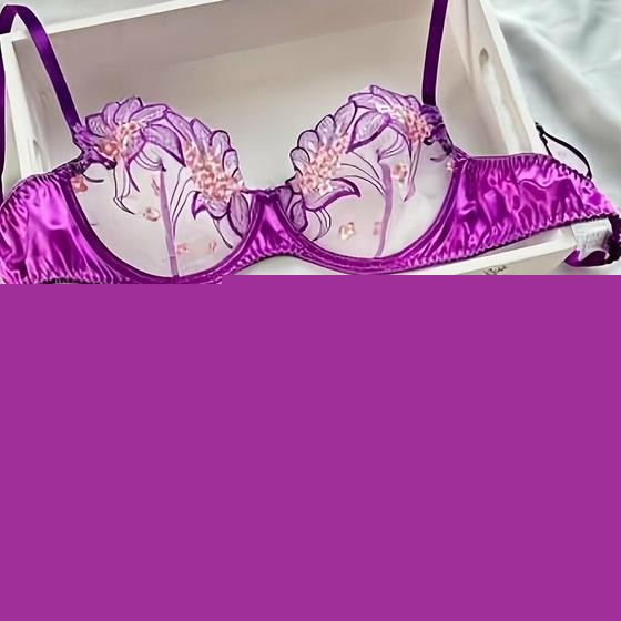 Imagem de Conjunto de Lingerie Floral Transparente Sexy ElaShopp