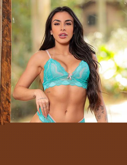 Imagem de Lingerie Feminina em Renda com Calcinha e Sutiã sem Bojo Bicolor Sexy